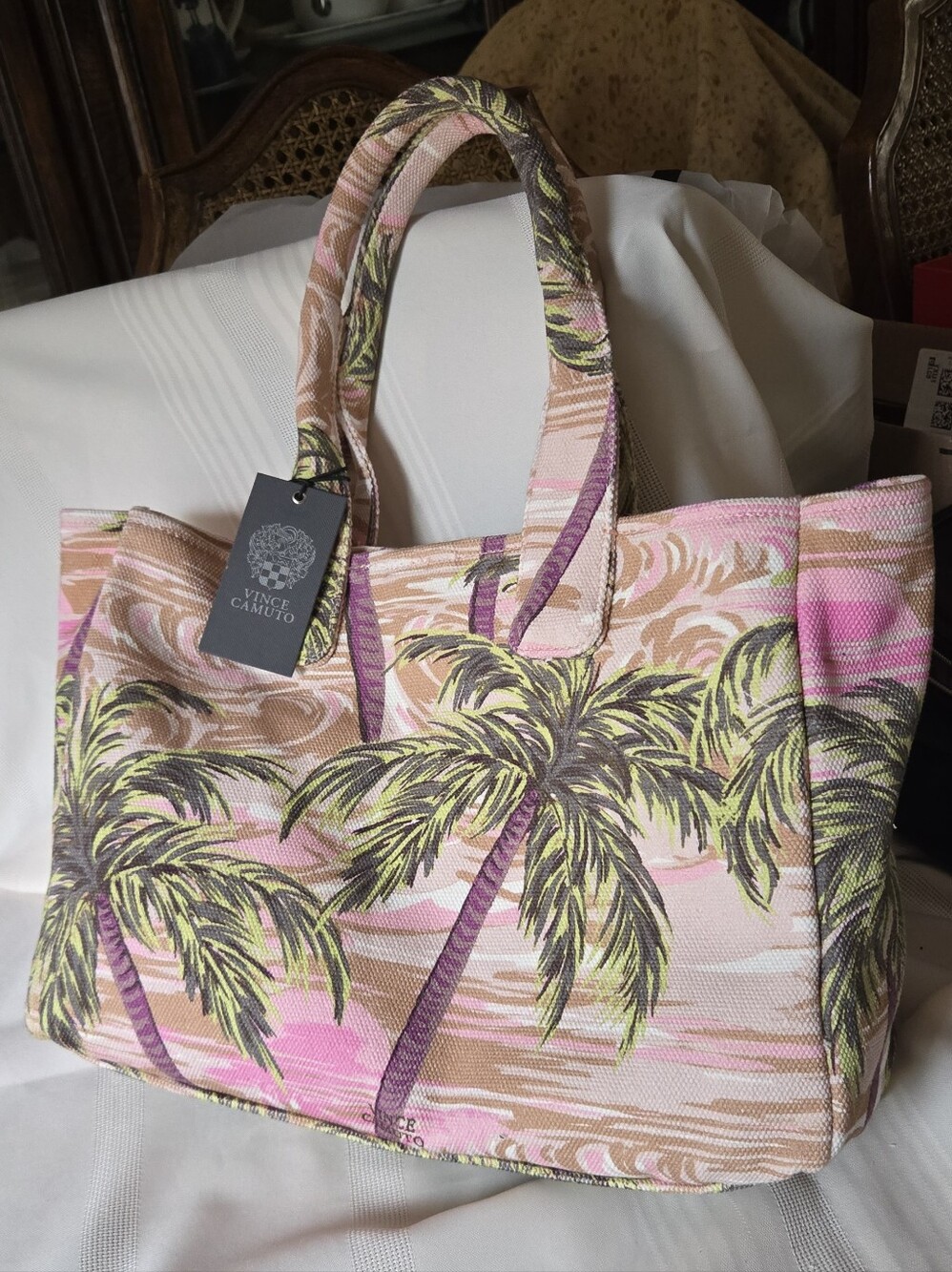 NWT Vince Camuto Palm Canvas Tote